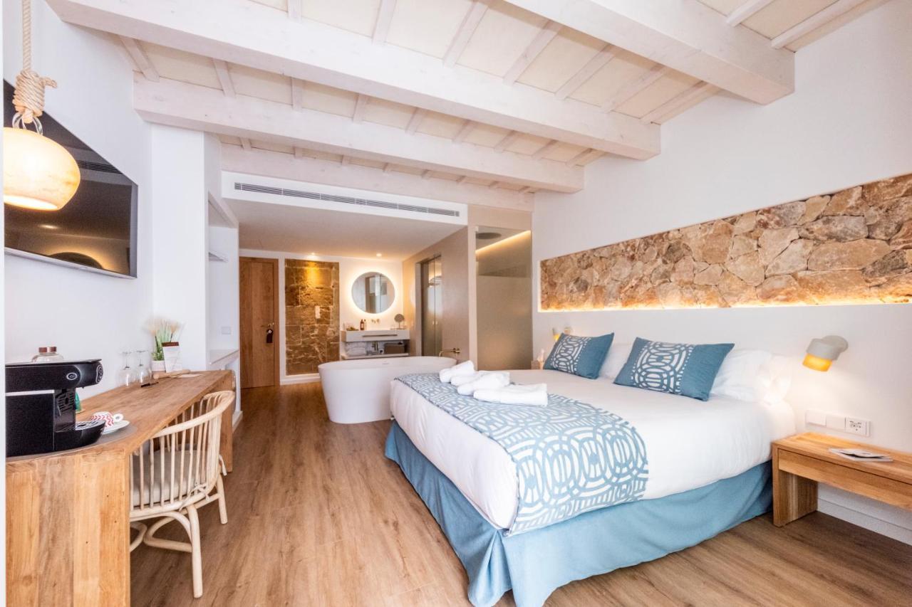 אס מרקדל Hotel S'Antiga Adults Only מראה חיצוני תמונה