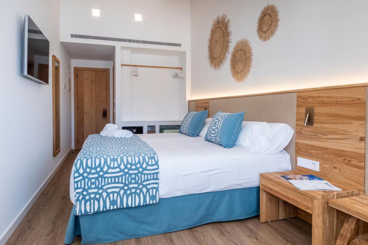 אס מרקדל Hotel S'Antiga Adults Only מראה חיצוני תמונה